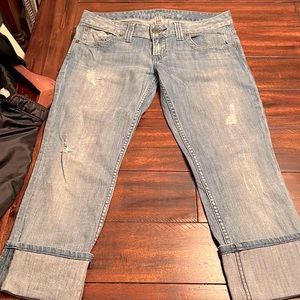 Women’s Guess Jean Capris, size 30